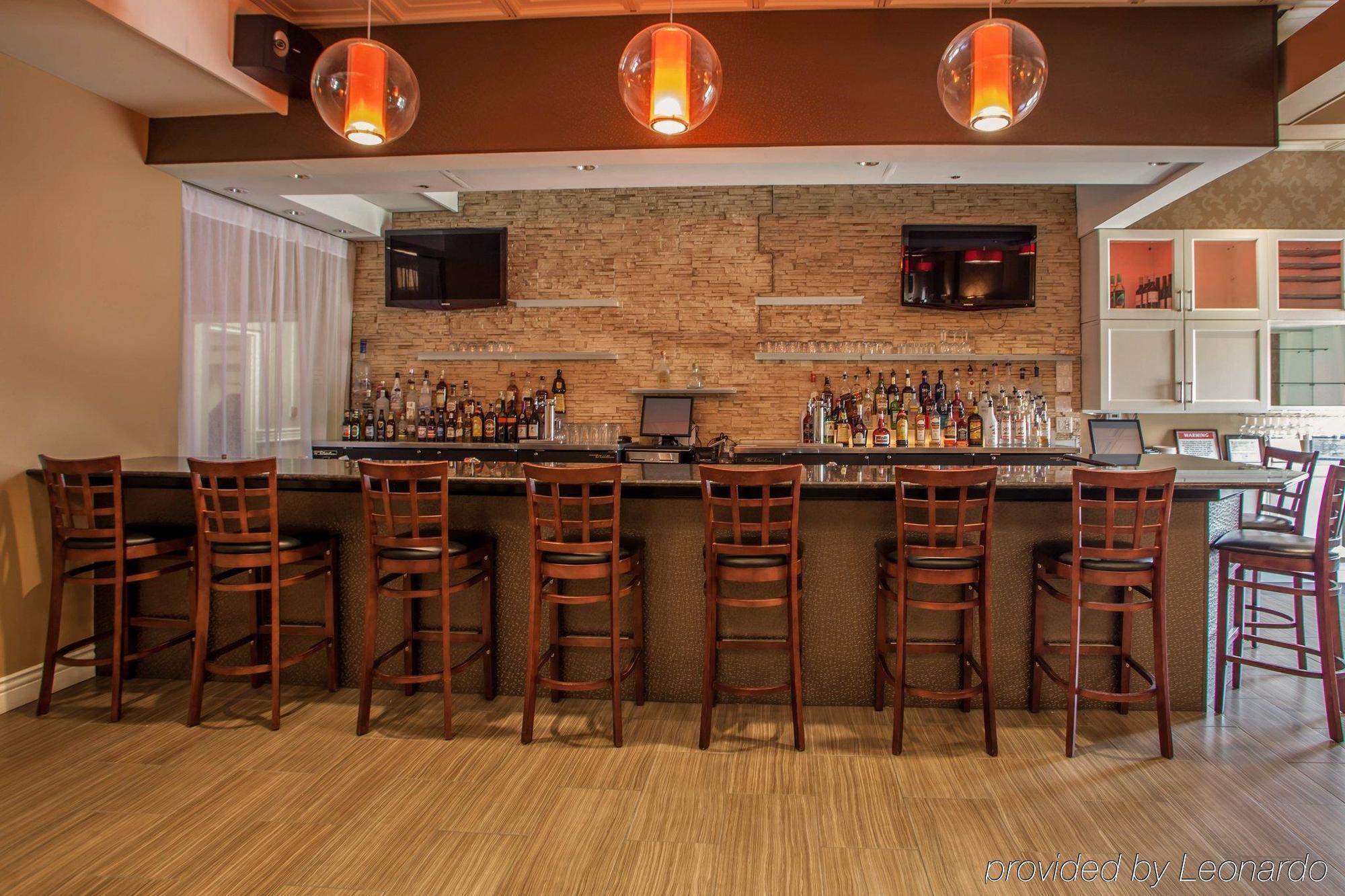 Crowne Plaza Chicago Sw - Burr Ridge By Ihg Hotel Exterior photo