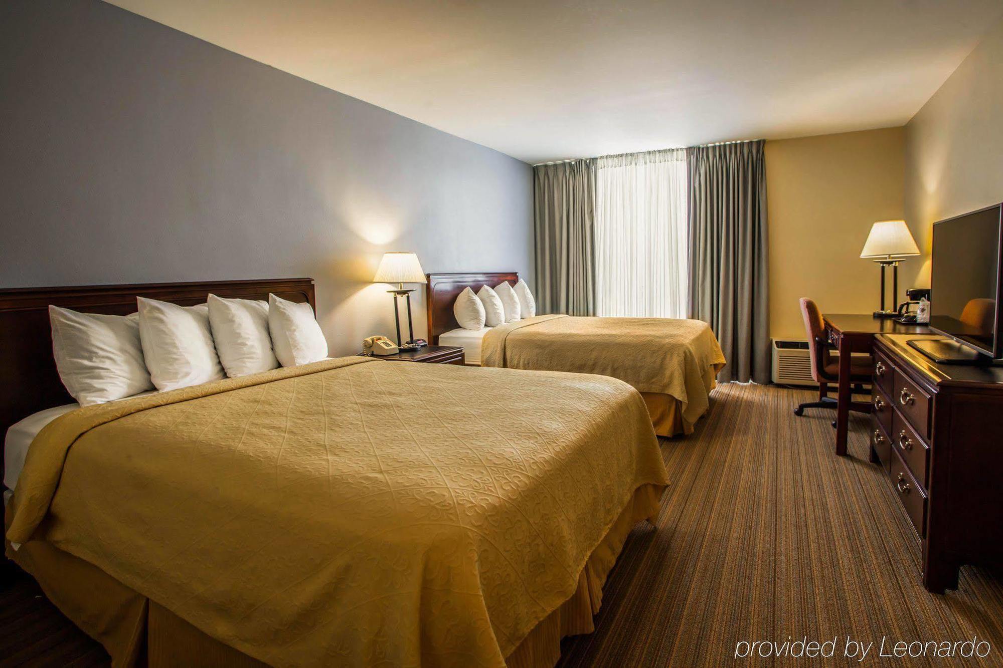 Crowne Plaza Chicago Sw - Burr Ridge By Ihg Hotel Exterior photo